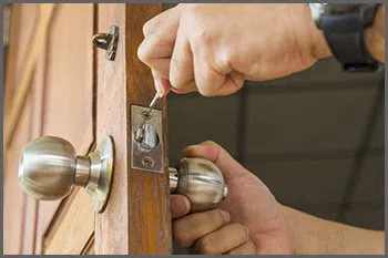 Thunderbird Hills Locksmith Store Thunderbird Hills, TX 210-549-9854